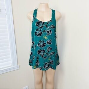 CABI Sleeveless Ruffle Bottom Tank Blouse